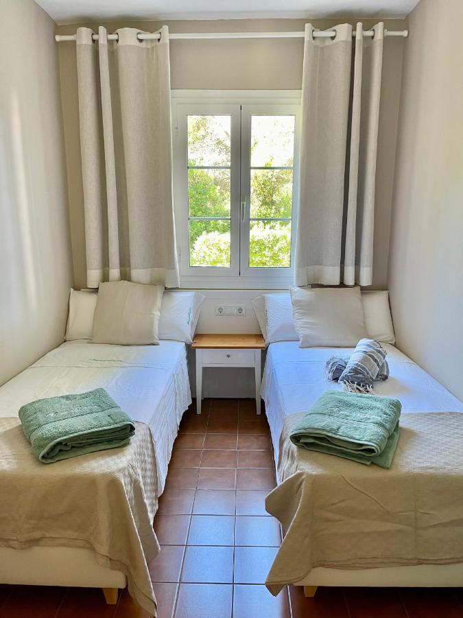 Bonito Apartamento Con Terraza, Jardin Y Piscina Cala'N Bosch  Exterior photo